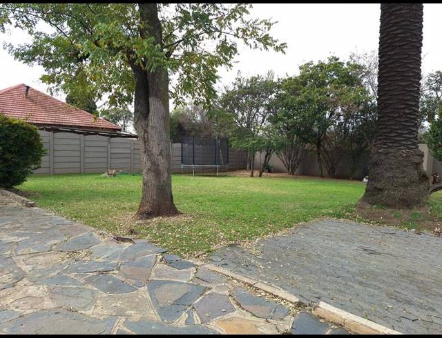 3 BEDROOM HOUSE FOR SALE IN ROOSEVELT PARK